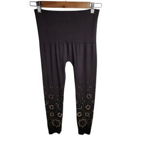 M. Rena Seamless Cropped Printed Leggings Womens‎ One Size Gray